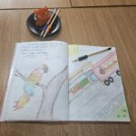 Wnętrze książki "Przygody papugi Ali" z piękną ilustracją