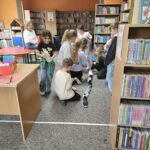 Zabawy i wróżby andrzejkowe w Bibliotece