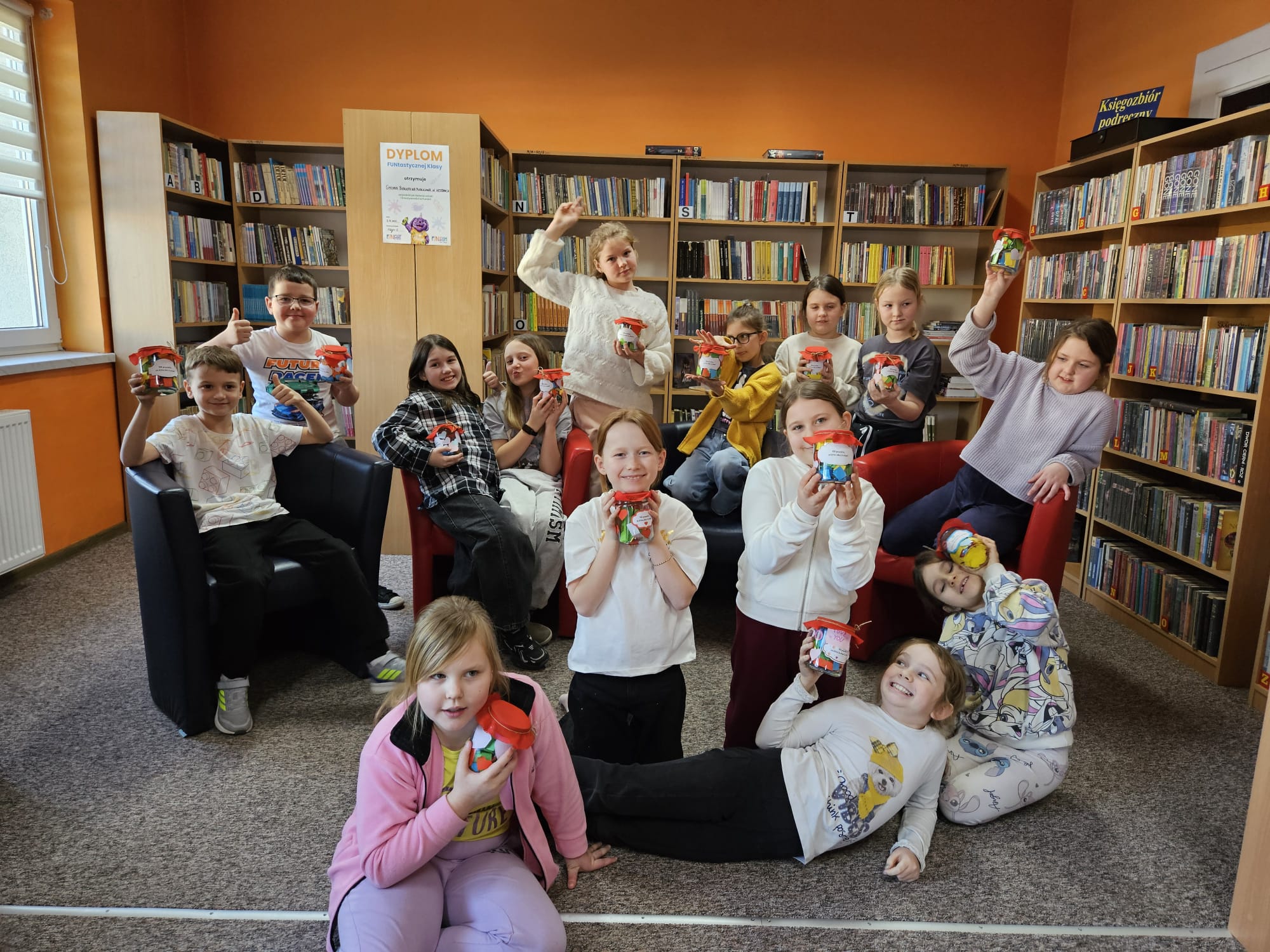 Zdjęcie zbiorowe uczestników spotkania