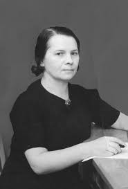 Pola (Apolonia) Gojawiczyńska - fotografia czarno-biała